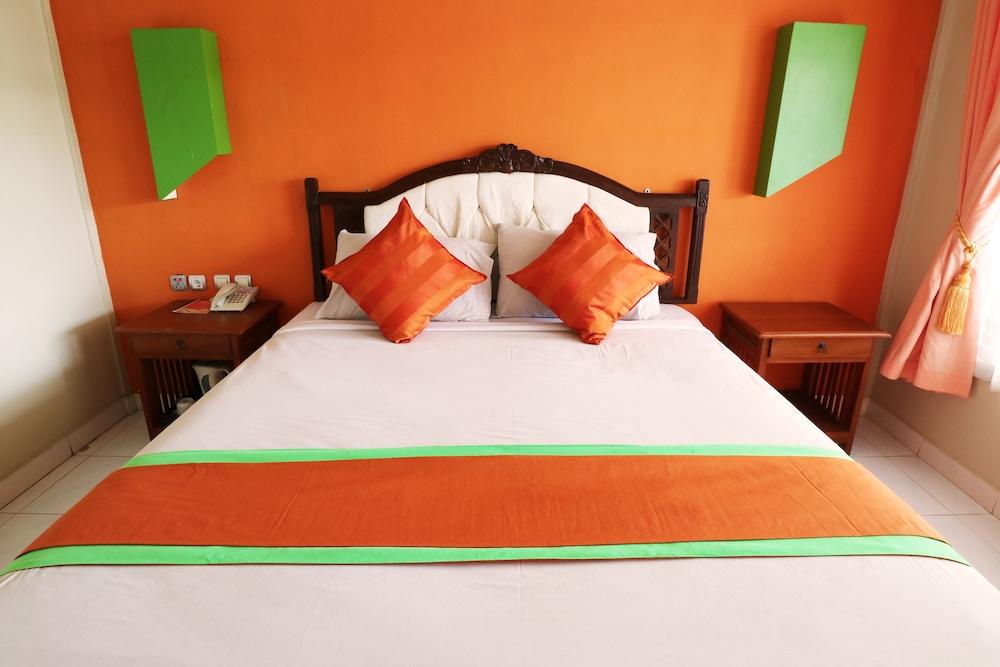 होटल Grand Sinar Indah 3*